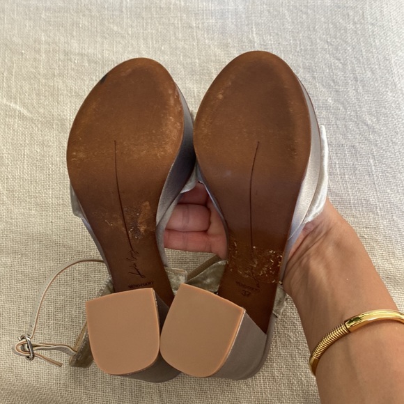 Neiman Marcus Brand New Lola Cruz Velvel and Satin Platforms Sandals 7 sexy! ♥️ - Picture 7 of 9